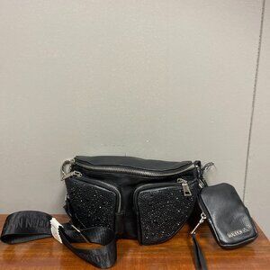 Madden NYC Womens Embellished Multi Pocket Fannypack Crossbody W/Pouch Black New